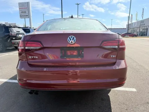 More photos of 2016 Volkswagen Jetta 1.4T S at D3 Chrysler Dodge Jeep Ram, AR