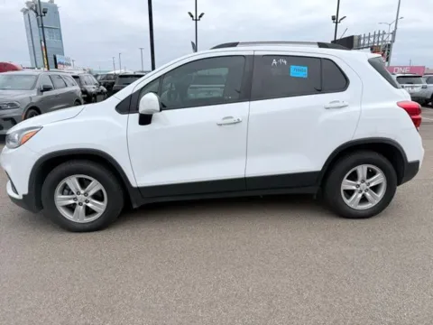 Photos of 2021 Chevrolet Trax LT for sale in West Memphis, AR at D3 Chrysler Dodge Jeep Ram