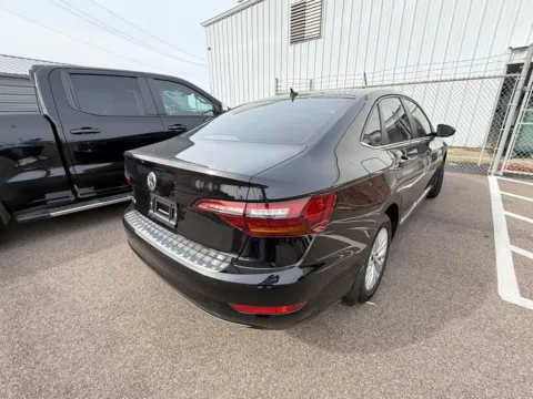 More photos of 2019 Volkswagen Jetta 1.4T S at D3 Chrysler Dodge Jeep Ram, AR
