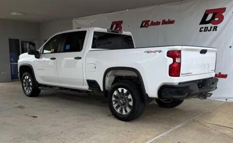 More photos of 2022 Chevrolet Silverado 2500HD Custom at D3 Chrysler Dodge Jeep Ram, AR