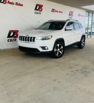 Photos of 2019 Jeep Cherokee Limited for sale in West Memphis, AR at D3 Chrysler Dodge Jeep Ram