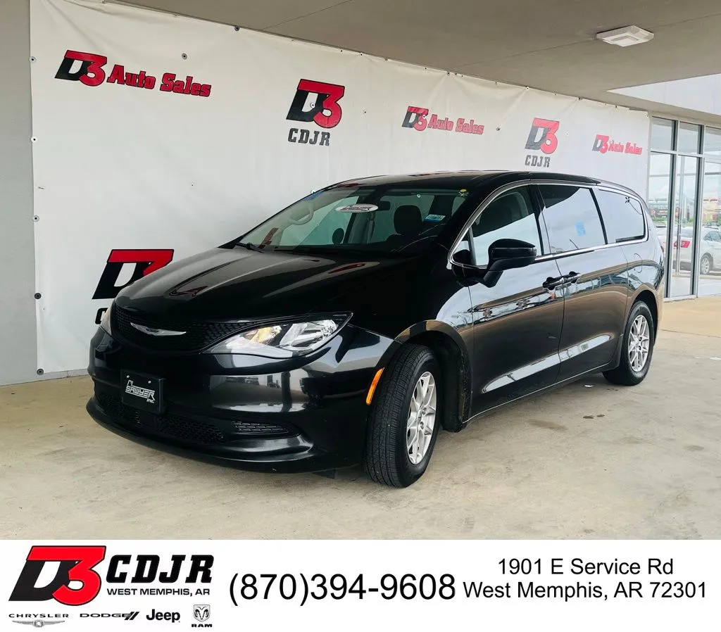 Black 2022 Chrysler Voyager LX for sale in West Memphis, AR