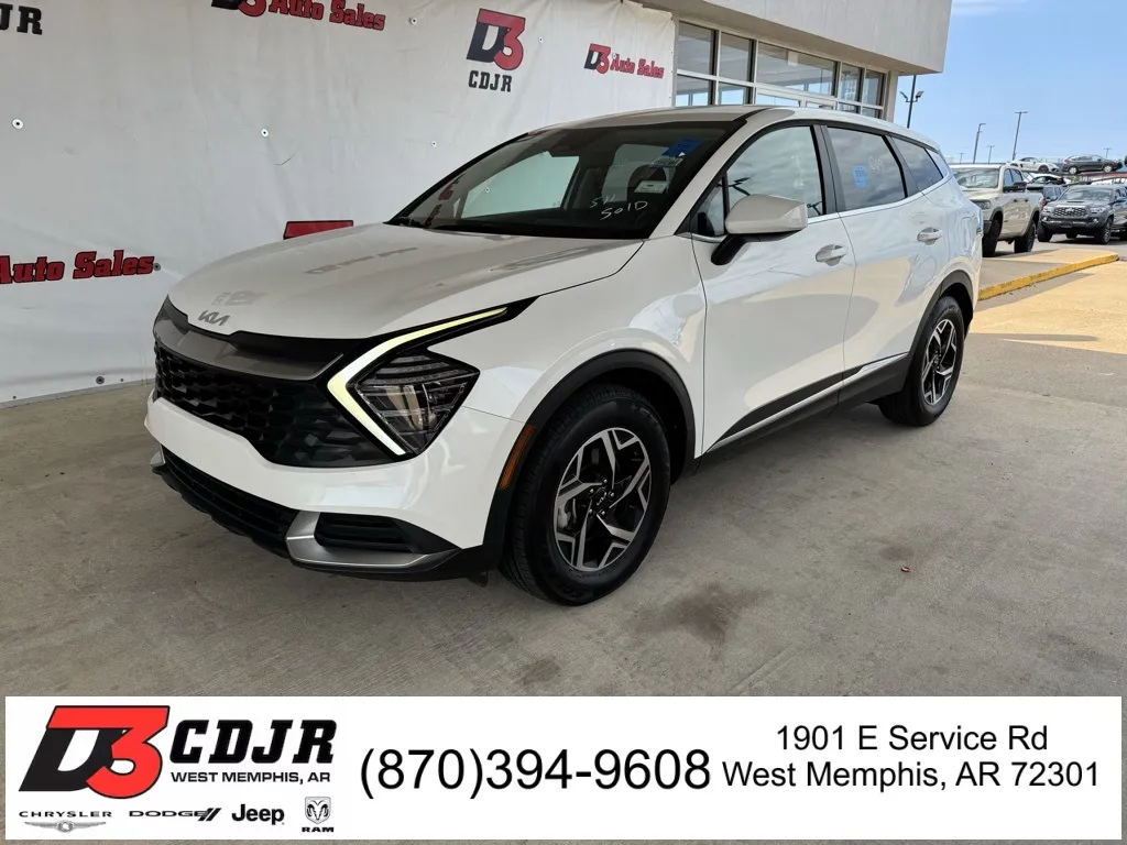 White 2024 Kia Sportage LX for sale in West Memphis, AR