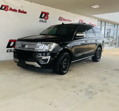 Photos of 2019 Ford Expedition Platinum for sale in West Memphis, AR at D3 Chrysler Dodge Jeep Ram