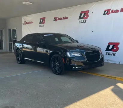 More photos of 2021 Chrysler 300 S at D3 Chrysler Dodge Jeep Ram, AR
