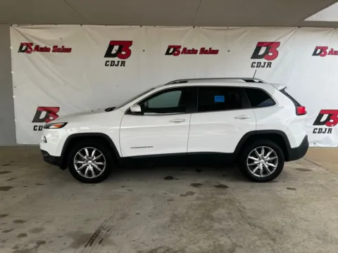 Another view of 2018 Jeep Cherokee Limited for sale in West Memphis, AR at D3 Chrysler Dodge Jeep Ram