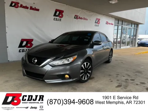Gray 2017 Nissan Altima 2.5 SL for sale in West Memphis, AR