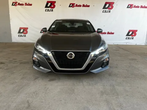 More photos of 2019 Nissan Altima 2.5 SV at D3 Chrysler Dodge Jeep Ram, AR