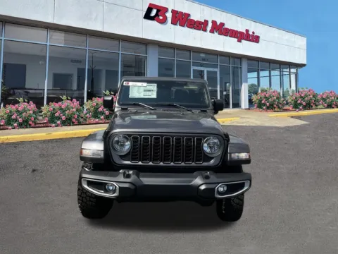More photos of 2025 Jeep Gladiator High Tide at D3 Chrysler Dodge Jeep Ram, AR