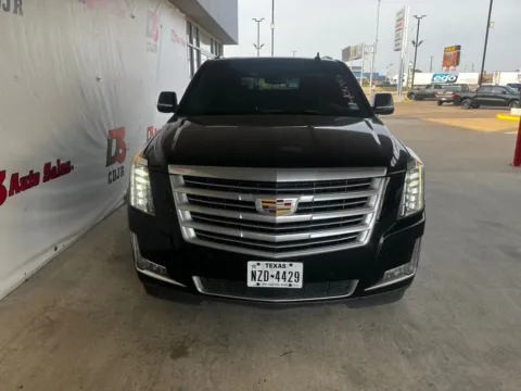 More photos of 2019 Cadillac Escalade Platinum Edition at D3 Chrysler Dodge Jeep Ram, AR