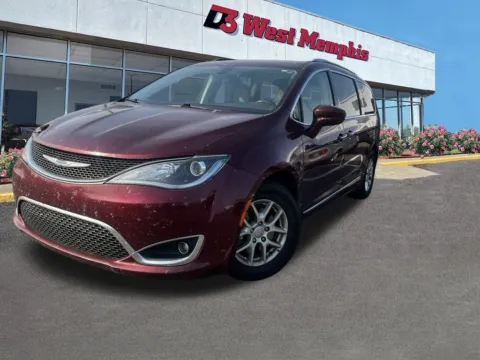Red 2020 Chrysler Pacifica Touring L for sale in West Memphis, AR