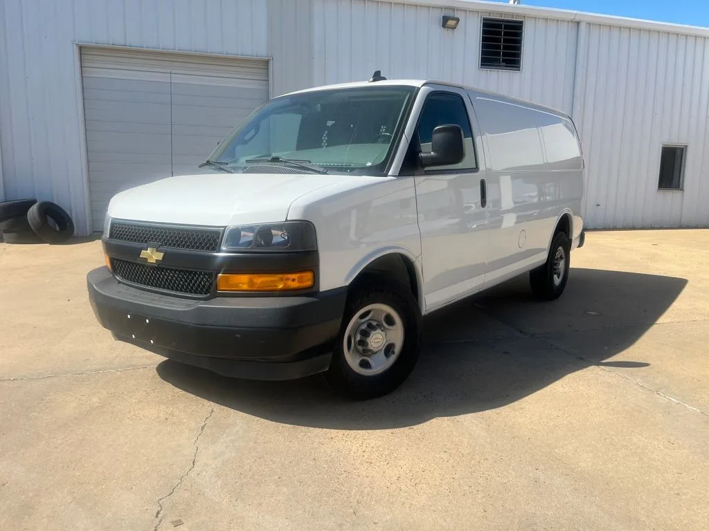 White 2021 Chevrolet Express 2500 Work Van for sale in West Memphis, AR