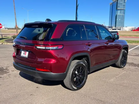 More photos of 2025 Jeep Grand Cherokee Altitude X at D3 Chrysler Dodge Jeep Ram, AR