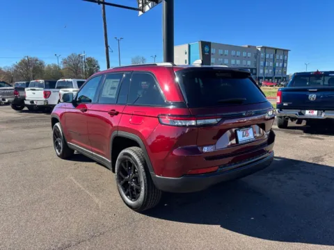 Another view of 2025 Jeep Grand Cherokee Altitude X for sale in West Memphis, AR at D3 Chrysler Dodge Jeep Ram