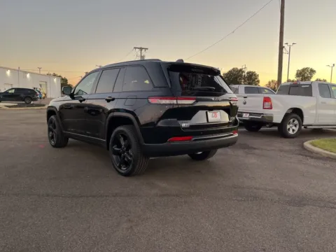 More photos of 2025 Jeep Grand Cherokee Limited at D3 Chrysler Dodge Jeep Ram, AR