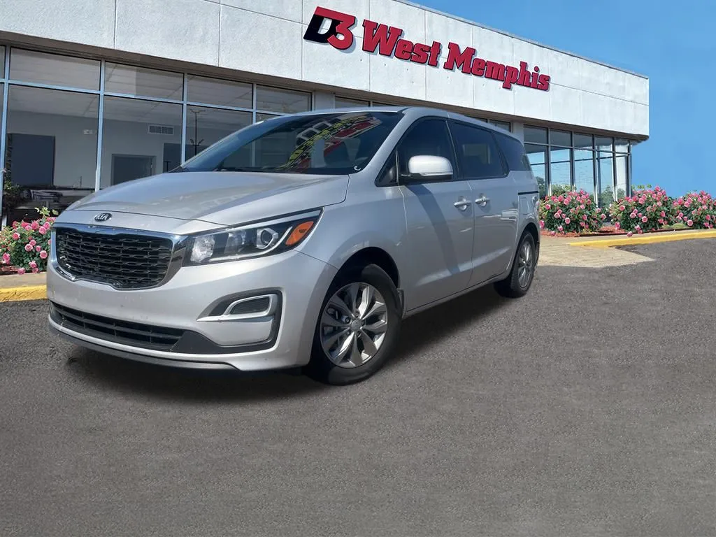 Silver 2020 Kia Sedona LX for sale in West Memphis, AR