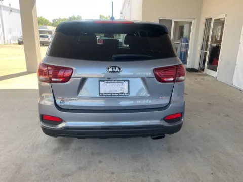 More photos of 2020 Kia Sorento LX at D3 Chrysler Dodge Jeep Ram, AR