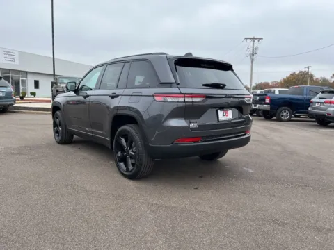 More photos of 2025 Jeep Grand Cherokee Limited at D3 Chrysler Dodge Jeep Ram, AR