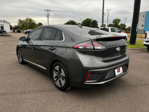 More photos of 2022 Hyundai Ioniq Hybrid SEL at D3 Chrysler Dodge Jeep Ram, AR
