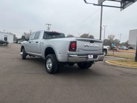 More photos of 2026 Ram 3500 Tradesman at D3 Chrysler Dodge Jeep Ram, AR