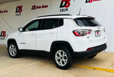 More photos of 2025 Jeep Compass Latitude at D3 Chrysler Dodge Jeep Ram, AR