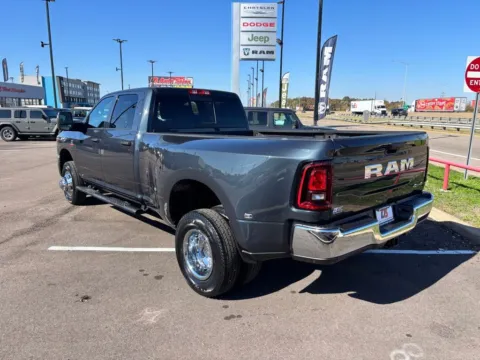 More photos of 2026 Ram 3500 Tradesman at D3 Chrysler Dodge Jeep Ram, AR
