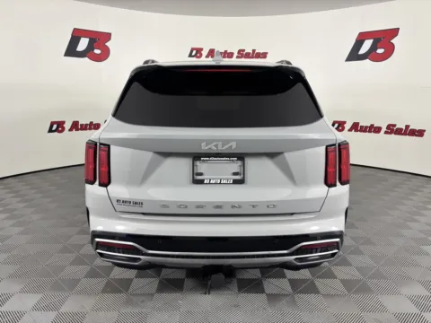 More photos of 2022 Kia Sorento SX at D3 Auto Sales, AR