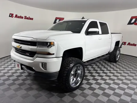 Photos of 2018 Chevrolet Silverado 1500 LT for sale in Des Arc, AR at D3 Auto Sales