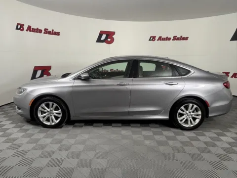 Another view of 2016 Chrysler 200 Limited for sale in Des Arc, AR at D3 Auto Sales