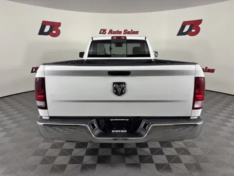 More photos of 2019 Ram 1500 Classic SLT at D3 Auto Sales, AR
