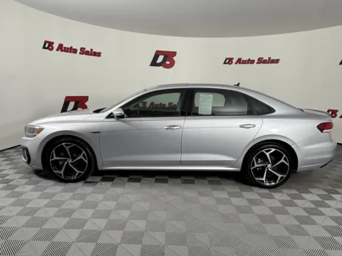 Another view of 2020 Volkswagen Passat 2.0T R-Line for sale in Des Arc, AR at D3 Auto Sales
