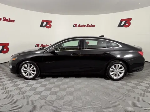 Another view of 2020 Chevrolet Malibu LT for sale in Des Arc, AR at D3 Auto Sales