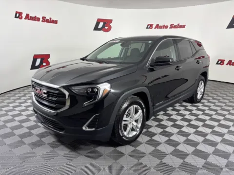 Photos of 2020 GMC Terrain SLE for sale in Des Arc, AR at D3 Auto Sales