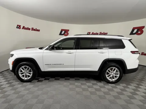 Another view of 2022 Jeep Grand Cherokee L Laredo for sale in Des Arc, AR at D3 Auto Sales