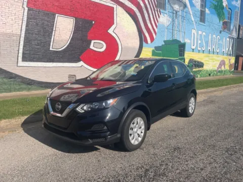 Photos of 2020 Nissan Rogue Sport S for sale in Des Arc, AR at D3 Auto Sales