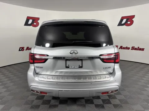 More photos of 2019 INFINITI QX80 LUXE at D3 Auto Sales, AR