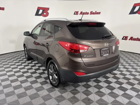 More photos of 2015 Hyundai Tucson SE at D3 Auto Sales, AR