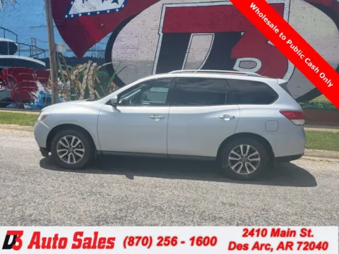 Another view of 2015 Nissan Pathfinder S for sale in Des Arc, AR at D3 Auto Sales