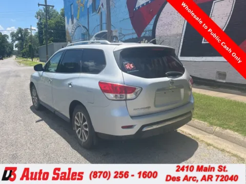 More photos of 2015 Nissan Pathfinder S at D3 Auto Sales, AR