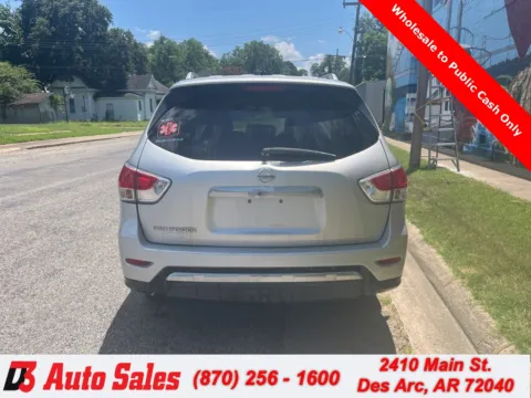 More photos of 2015 Nissan Pathfinder S at D3 Auto Sales, AR