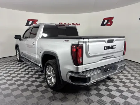 More photos of 2021 GMC Sierra 1500 SLT at D3 Auto Sales, AR