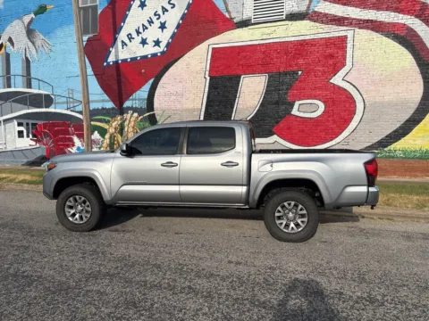 Another view of 2019 Toyota Tacoma for sale in Des Arc, AR at D3 Auto Sales