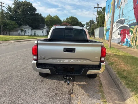 More photos of 2019 Toyota Tacoma at D3 Auto Sales, AR