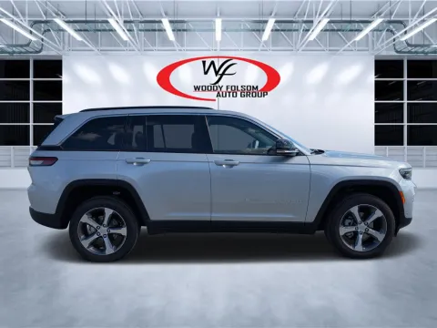 Photos of 2025 Jeep Grand Cherokee Limited for sale in Douglas, GA at Woody Folsom CDJR of Douglas