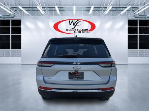 More photos of 2025 Jeep Grand Cherokee Limited at Woody Folsom CDJR of Douglas, GA