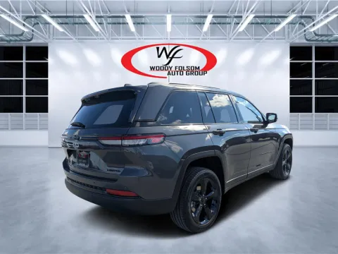 Another view of 2025 Jeep Grand Cherokee Limited for sale in Douglas, GA at Woody Folsom CDJR of Douglas