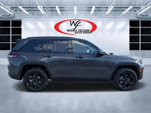 Photos of 2025 Jeep Grand Cherokee Limited for sale in Douglas, GA at Woody Folsom CDJR of Douglas
