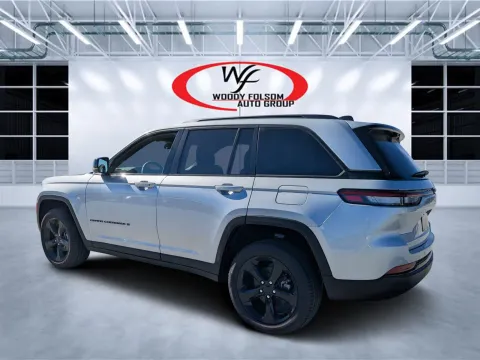 More photos of 2025 Jeep Grand Cherokee Limited at Woody Folsom CDJR of Douglas, GA