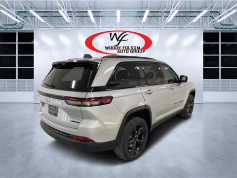 Photos of 2025 Jeep Grand Cherokee Limited for sale in Douglas, GA at Woody Folsom CDJR of Douglas