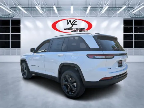 More photos of 2025 Jeep Grand Cherokee Altitude X at Woody Folsom CDJR of Douglas, GA